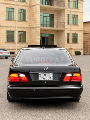 Mercedes E 320 2000, 423,577 km - 3.2 l - İmişli