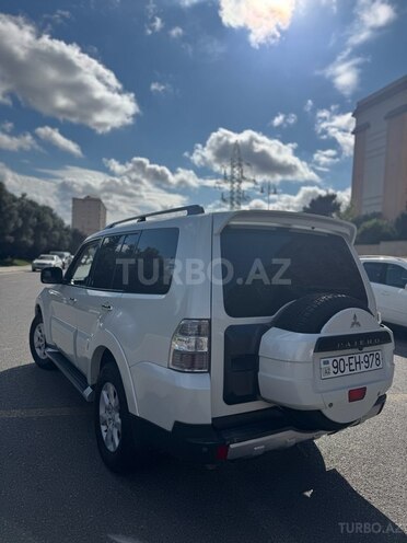 Mitsubishi Pajero 2008, 263,000 km - 3.0 l - Bakı