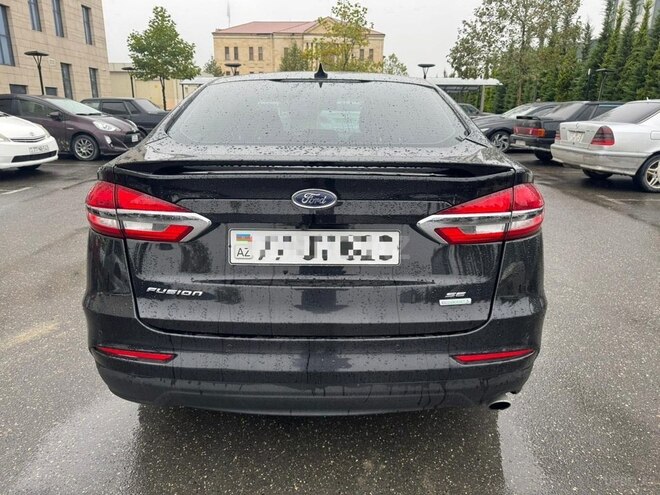 Ford Fusion (North America) 2019, 175,418 km - 1.5 l - Quba