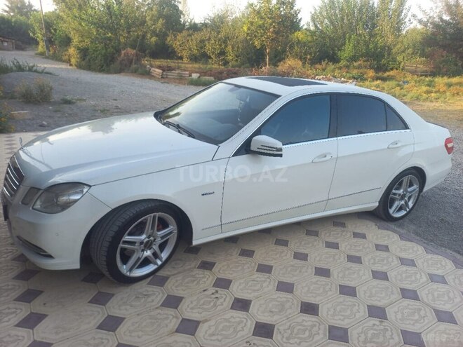 Mercedes E 200 2011, 241,348 km - 2.1 l - Bərdə
