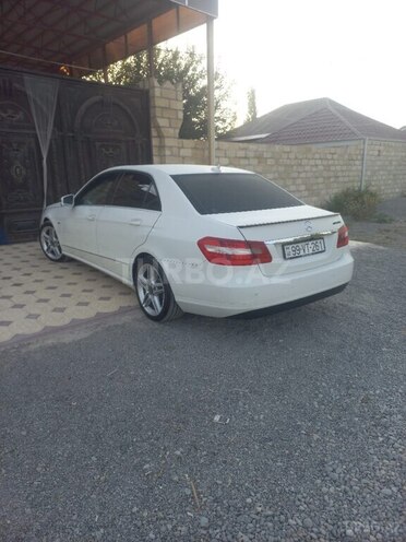 Mercedes E 200 2011, 241,348 km - 2.1 l - Bərdə