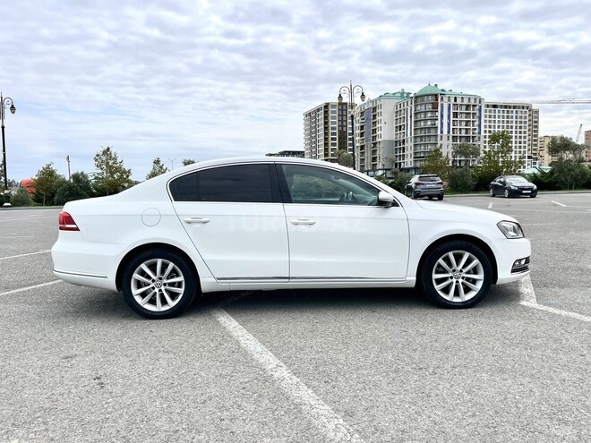 Volkswagen Passat 2013, 180,000 km - 1.8 l - Sumqayıt
