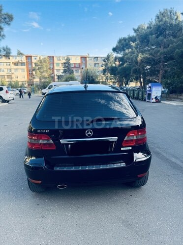 Mercedes B 170 2008, 216,500 km - 1.7 л - Bakı