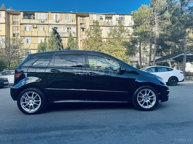 Mercedes B 170 2008, 216,500 km - 1.7 л - Bakı