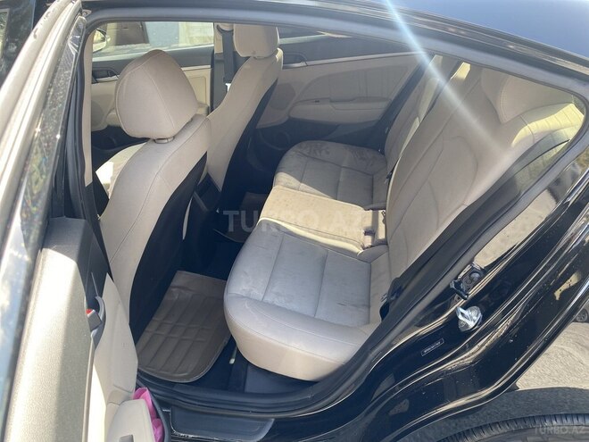 Hyundai Elantra 2018, 76,000 km - 2.0 л - Bakı
