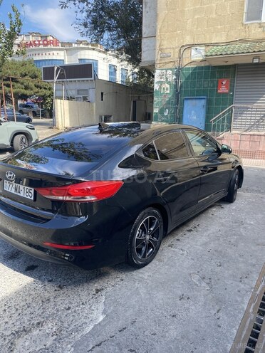 Hyundai Elantra 2018, 76,000 km - 2.0 л - Bakı