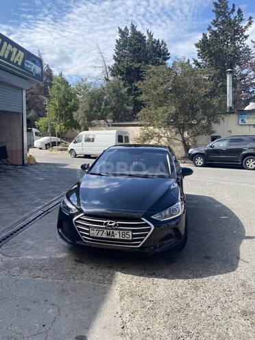 Hyundai Elantra 2018, 76,000 km - 2.0 л - Bakı