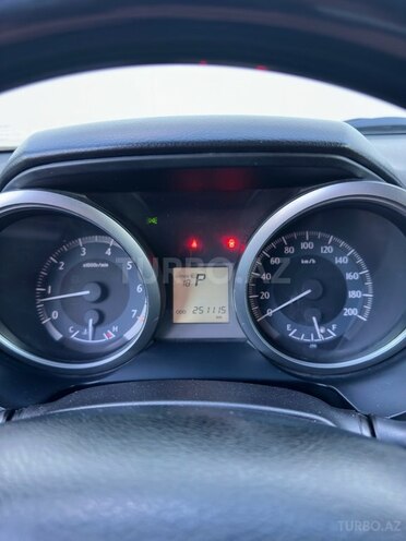 Toyota Land Cruiser Prado 2014, 251,000 km - 2.7 л - Bakı