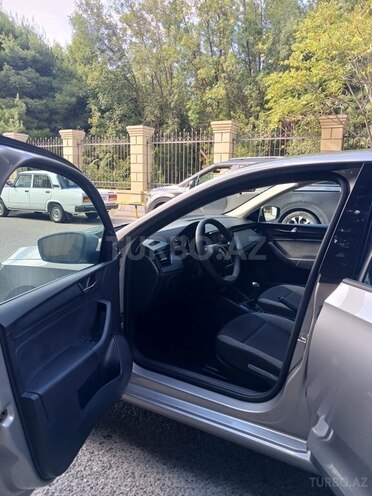 Skoda Rapid 2021, 86,000 km - 1.6 l - Bakı
