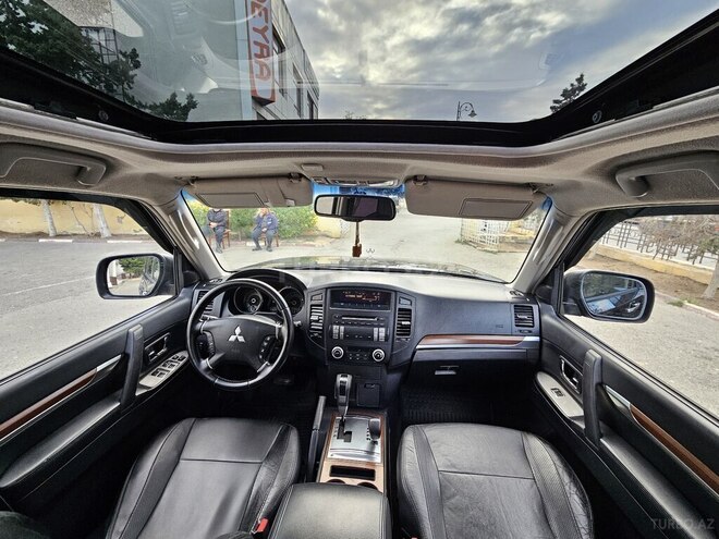 Mitsubishi Pajero 2008, 216,123 km - 3.0 л - Bakı