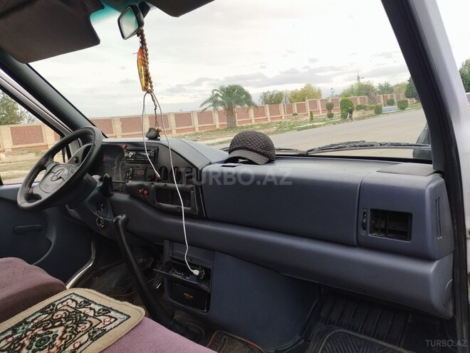 Mercedes Sprinter 312 1998, 580,695 km - 2.9 л - Goranboy