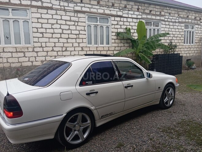 Mercedes C 220 1994, 630,000 km - 2.2 l - Tovuz