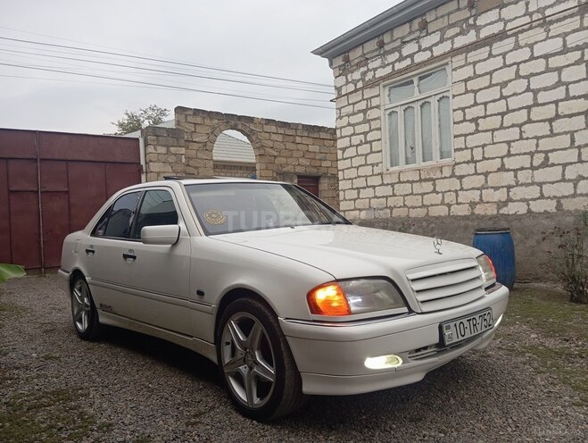 Mercedes C 220 1994, 630,000 km - 2.2 l - Tovuz