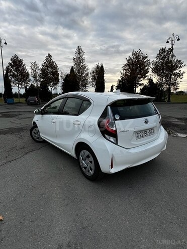 Toyota Aqua 2020, 54,000 km - 1.5 л - Gəncə