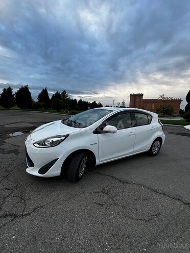 Toyota Aqua 2020, 54,000 km - 1.5 л - Gəncə