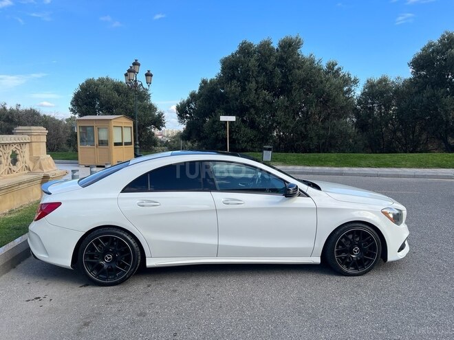 Mercedes CLA 250-7