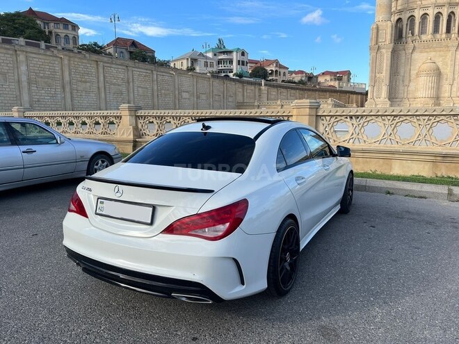 Mercedes CLA 250-5