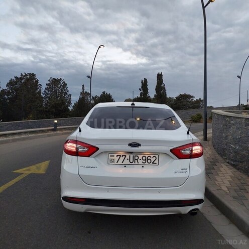 Ford Fusion (North America) 2015, 160,000 km - 2.0 л - Bakı