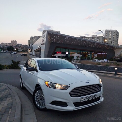 Ford Fusion (North America) 2015, 160,000 km - 2.0 л - Bakı