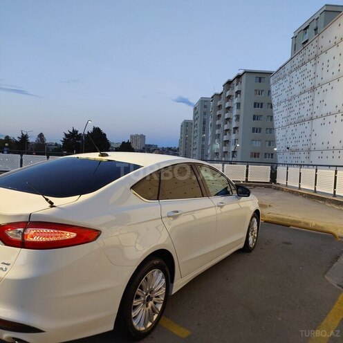 Ford Fusion (North America) 2015, 160,000 km - 2.0 л - Bakı