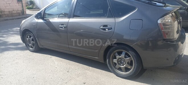 Toyota Prius 2006, 317,000 km - 1.5 л - Bakı