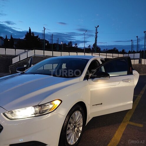 Ford Fusion (North America) 2015, 160,000 km - 2.0 л - Bakı