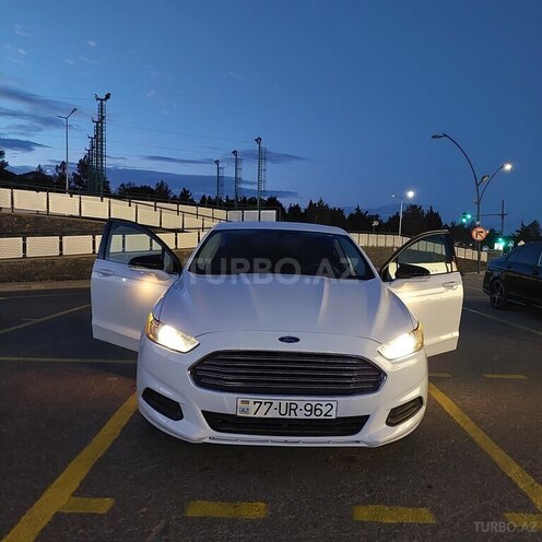 Ford Fusion (North America) 2015, 160,000 km - 2.0 л - Bakı