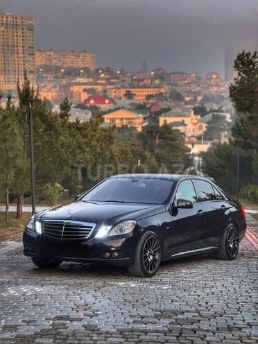 Mercedes E 200 2011, 330,000 km - 2.1 l - Bakı