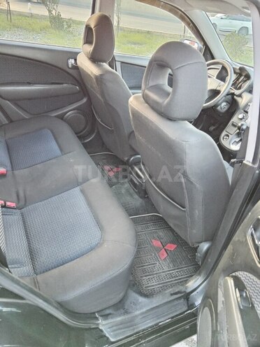 Mitsubishi Airtrek 2003, 231,000 km - 2.0 л - Bakı