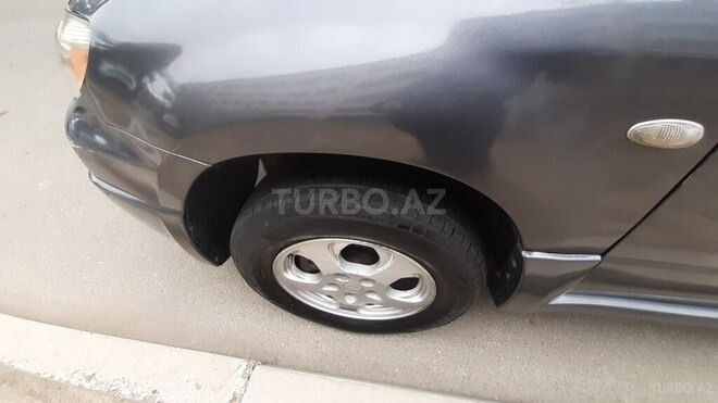 Mitsubishi Outlander 2005, 208,120 km - 2.4 l - Naftalan
