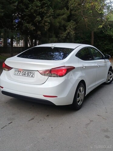 Hyundai Elantra 2015, 106,498 km - 1.8 л - Bakı