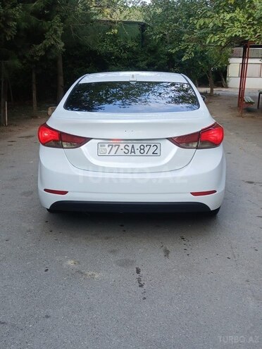 Hyundai Elantra 2015, 106,498 km - 1.8 л - Bakı