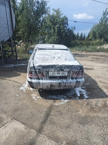 Mercedes E 200 1998, 500,000 km - 2.0 l - Salyan