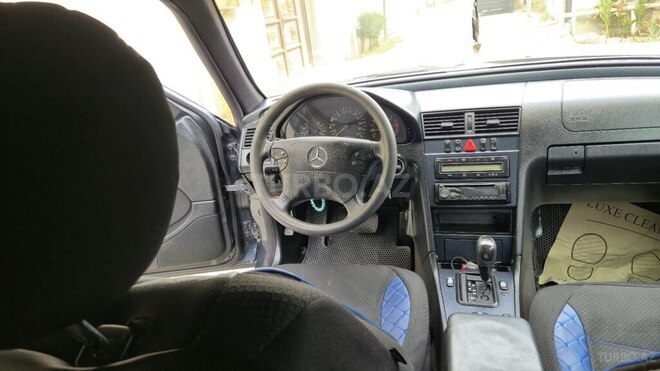 Mercedes C 220 1999, 370,274 km - 2.2 l - Bakı