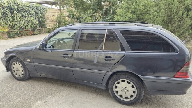 Mercedes C 220 1999, 370,274 km - 2.2 l - Bakı