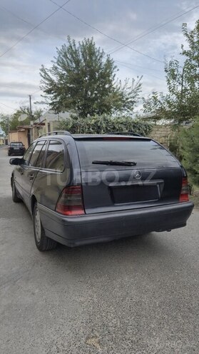 Mercedes C 220 1999, 370,274 km - 2.2 l - Bakı
