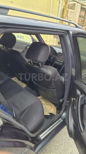 Mercedes C 220 1999, 370,274 km - 2.2 l - Bakı