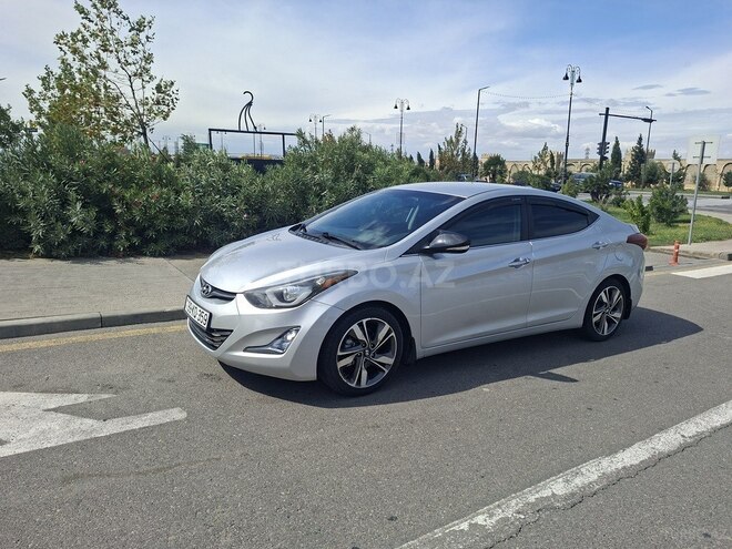 Hyundai Elantra 2015, 130,357 km - 1.8 л - Bakı
