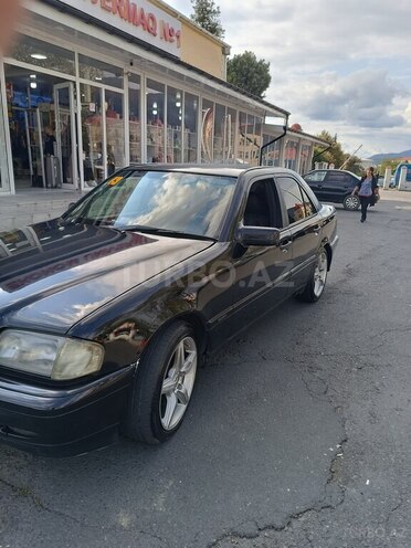 Mercedes C 180 1996, 347,000 km - 1.8 л - Zaqatala