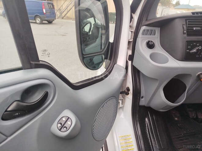 Ford Transit 2011, 219,000 km - 2.2 l - Bakı