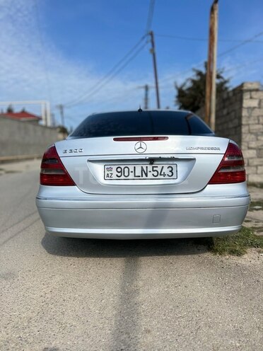 Mercedes E 200 2006, 303,000 km - 1.8 l - Bakı