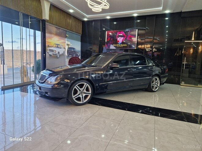 Mercedes S 320-4