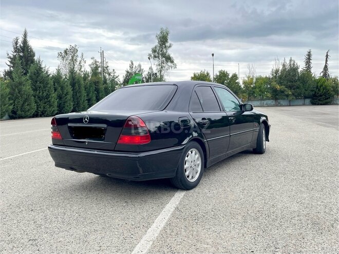 Mercedes C 200 1998, 450,000 km - 2.2 л - Sabirabad