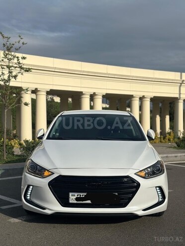 Hyundai Elantra 2017, 105,412 km - 2.0 л - Bakı