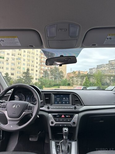 Hyundai Elantra 2017, 105,412 km - 2.0 л - Bakı