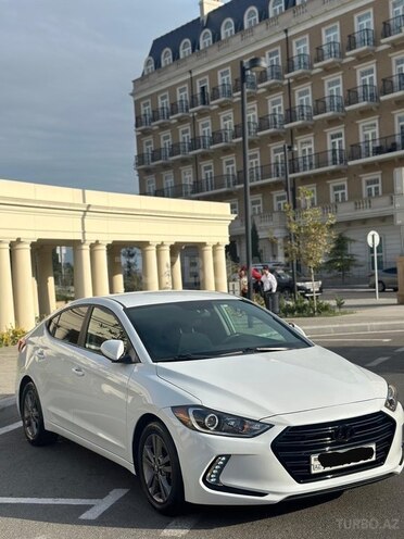 Hyundai Elantra 2017, 105,412 km - 2.0 л - Bakı