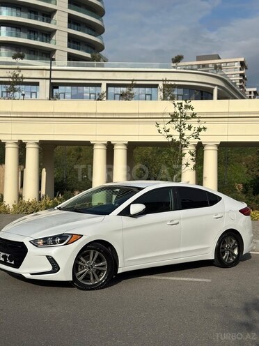 Hyundai Elantra 2017, 105,412 km - 2.0 л - Bakı