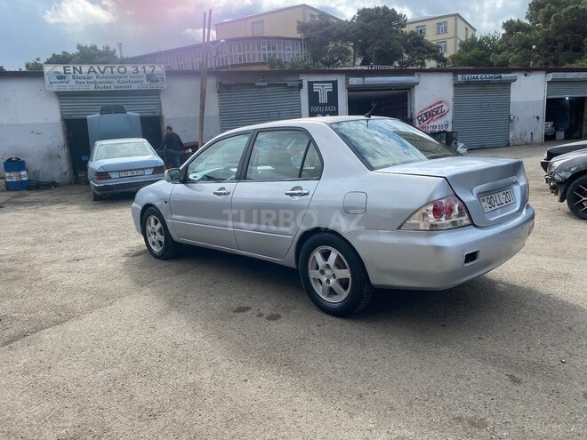 Mitsubishi Lancer 2006, 500,000 km - 1.6 l - Bakı