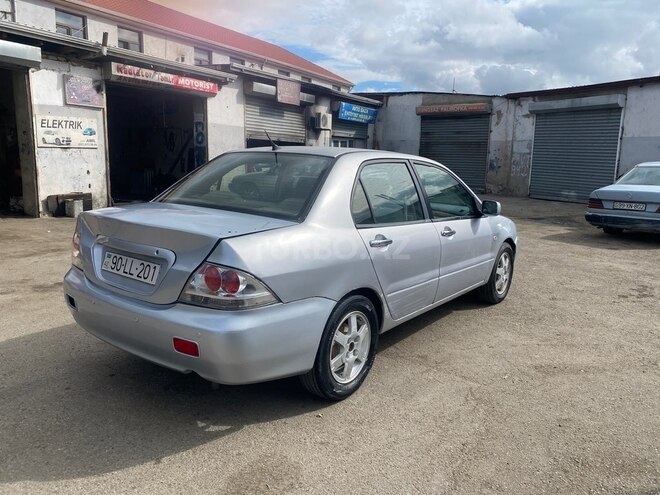 Mitsubishi Lancer 2006, 500,000 km - 1.6 l - Bakı
