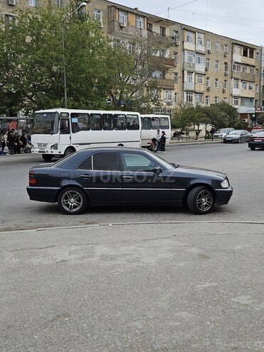 Mercedes C 230 1997, 408,000 km - 2.3 l - Bakı